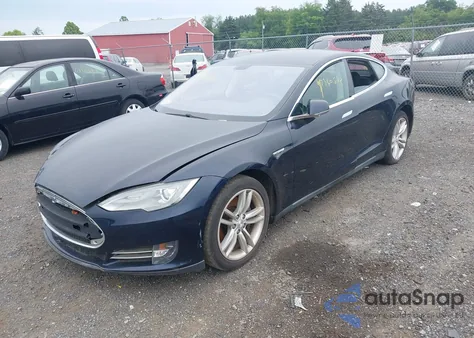 2014 Tesla Model S P85 z USA, uszkodzony, nr VIN 5YJSA1H19EFP32063